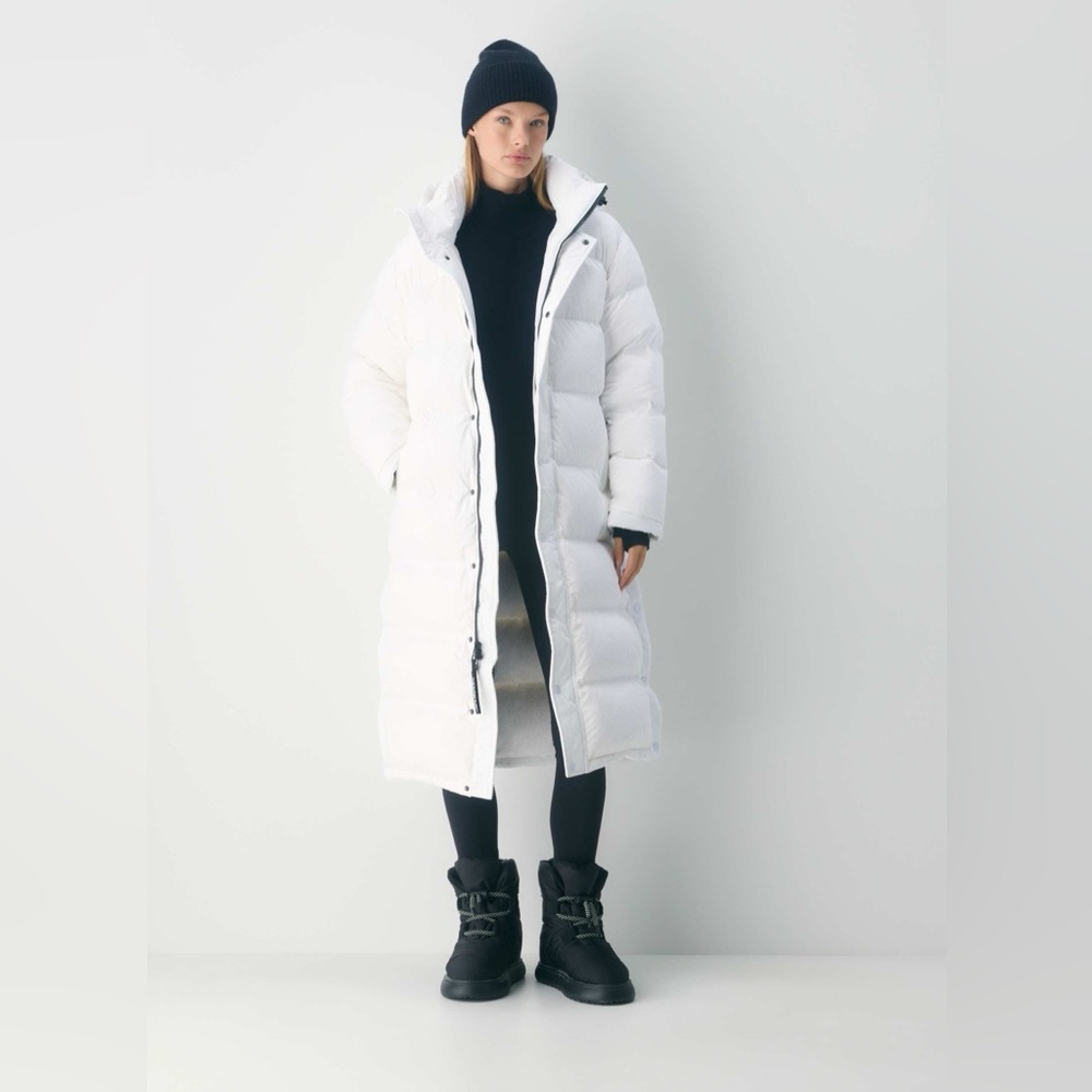 Aritzia Super Puff Long